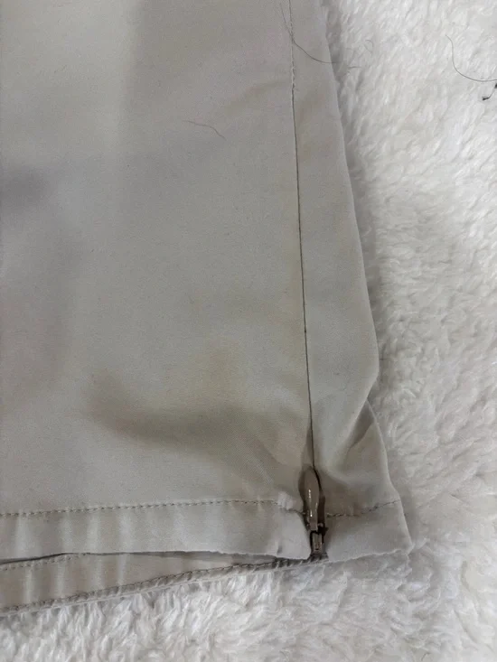 Patagonia White Mini Skirt — Clean A-Line tech-skort. - Picture 14 of 15